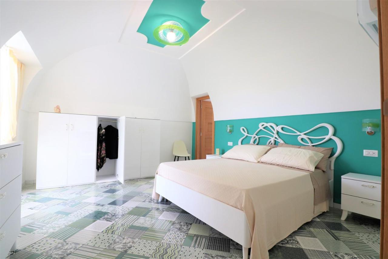 Mary'S Apartments - De Vivo Realty Massa Lubrense Exterior foto